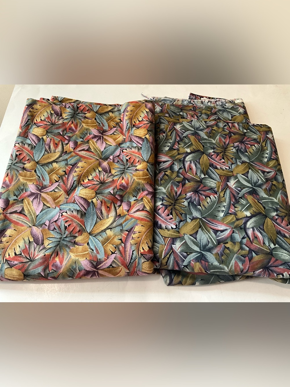 Quilting Sewing Craft Fabric Artists Collection For Kings Road Leaves Gold Green